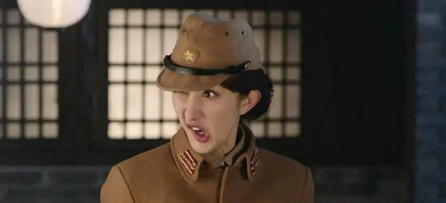 当过兵的女明星_医美网红脸_影视剧女兵形象