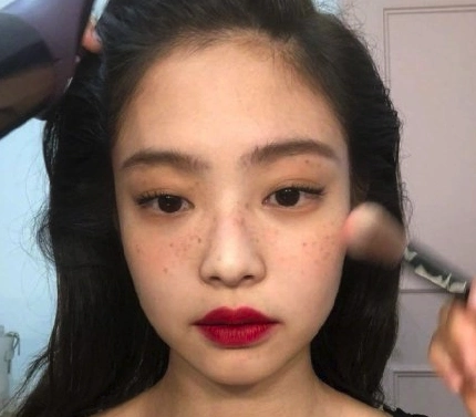 雀斑妆 欧阳娜娜雀斑妆 宋祖儿雀斑妆_国内雀斑多的女明星